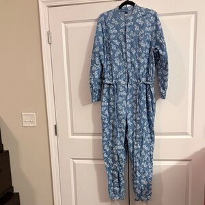 Old Navy Denim Blue Top with White Floral Design